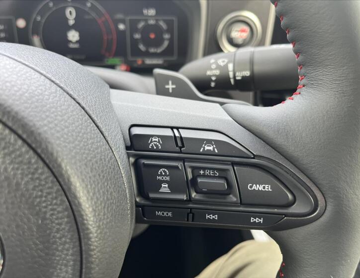 Toyota GR Yaris 16