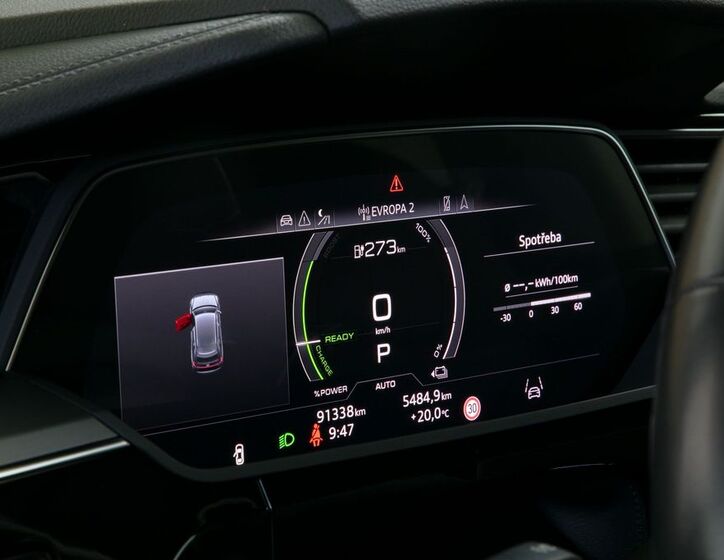 Audi e-tron 29
