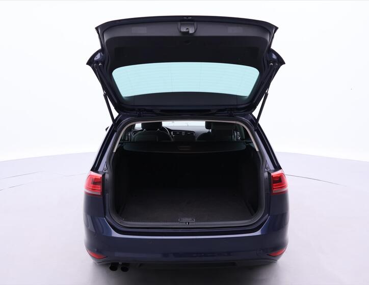 Volkswagen Golf 9