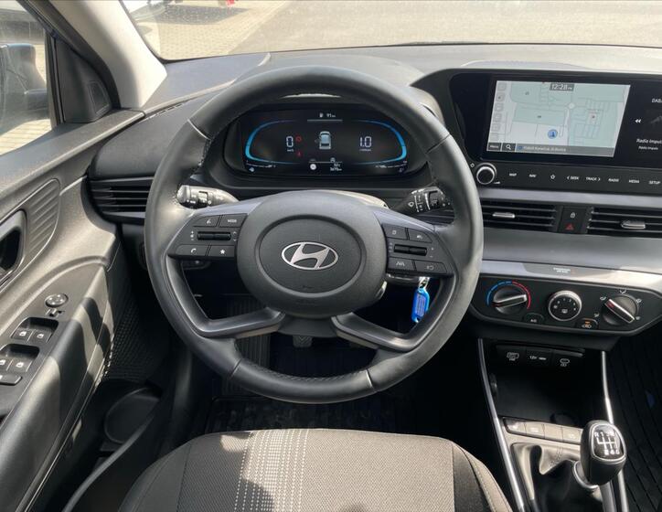 Hyundai i20 9