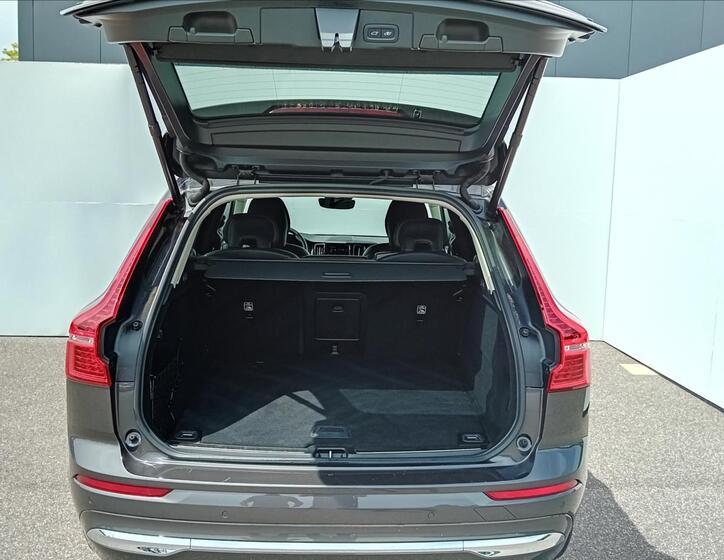 Volvo XC60 11