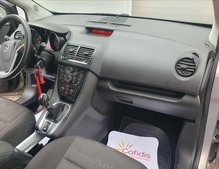 Opel Meriva 17
