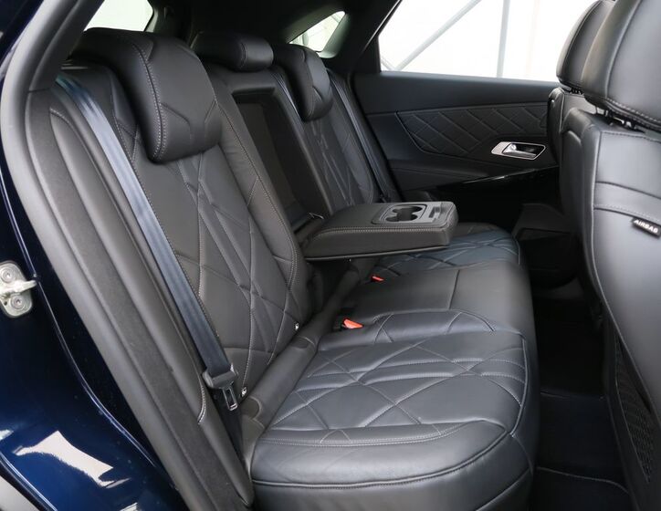 DS Automobiles DS7 Crossback 26
