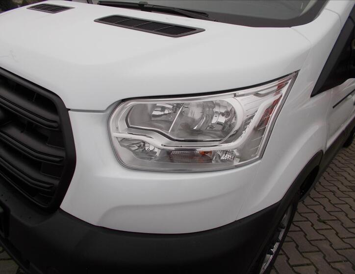 Ford Transit 6