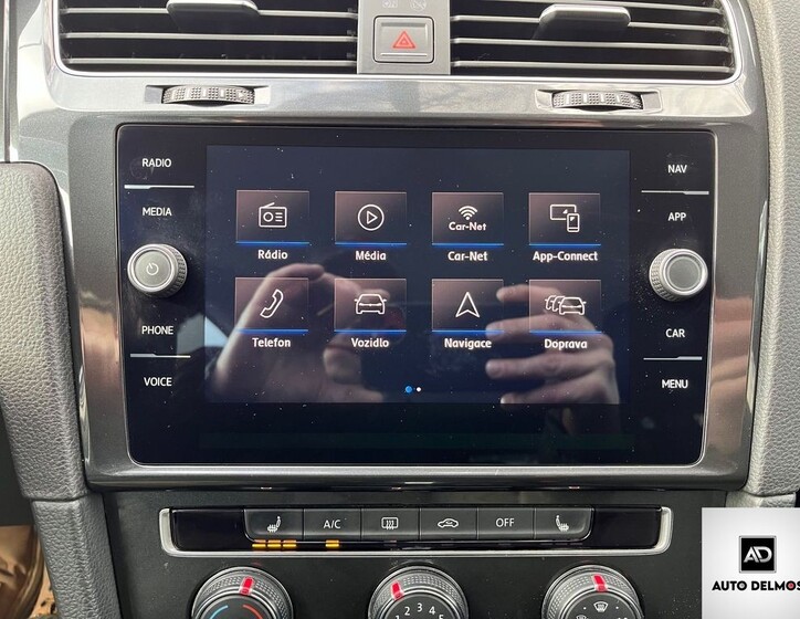Volkswagen Golf 43