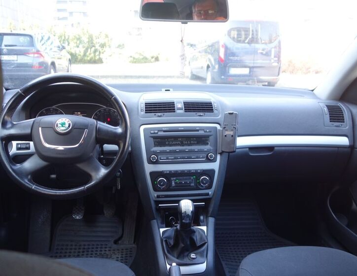 Škoda Octavia 9