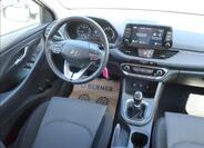 Hyundai i30 16