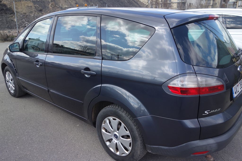 Ford S-MAX