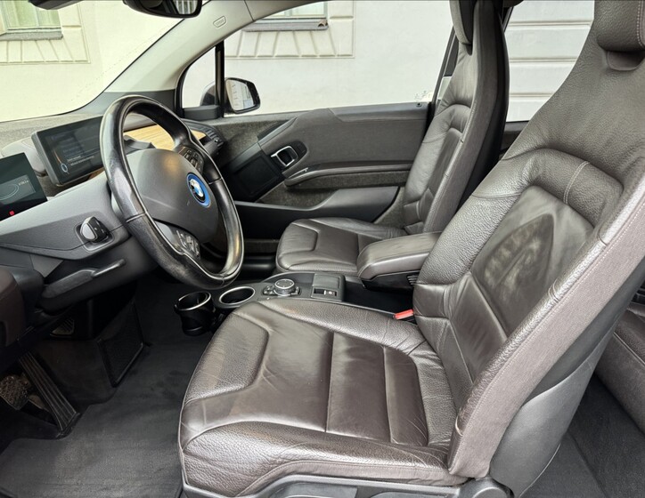 BMW i3 13