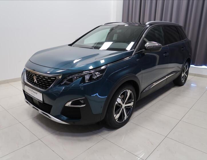 Peugeot 5008 1