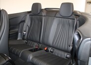 Mercedes-Benz Třídy E 8