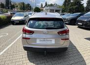 Hyundai i30 4
