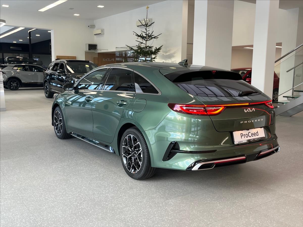 KIA ProCeed