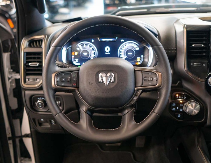 Dodge RAM 15