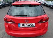 Opel Astra 8