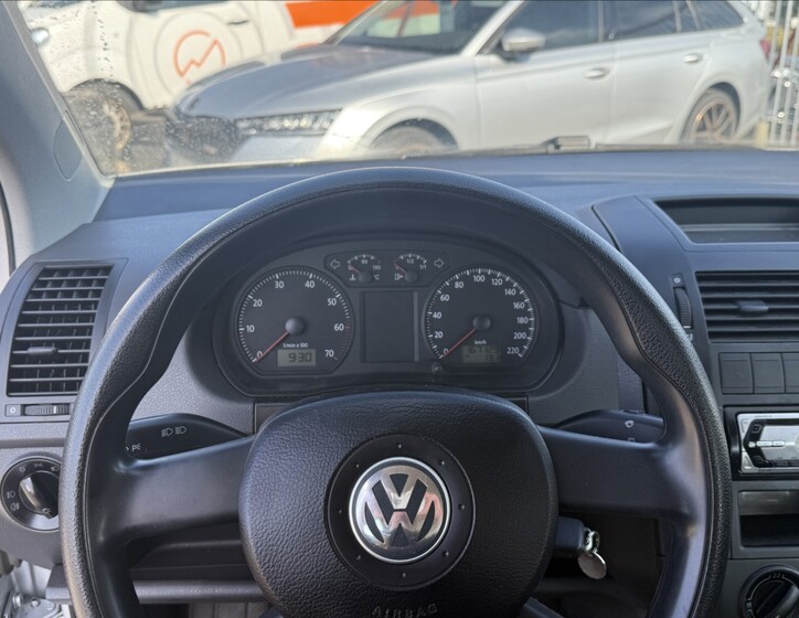 Volkswagen Polo 10