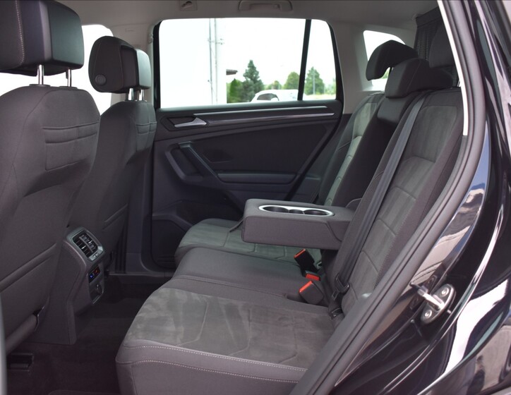 Volkswagen Tiguan 16