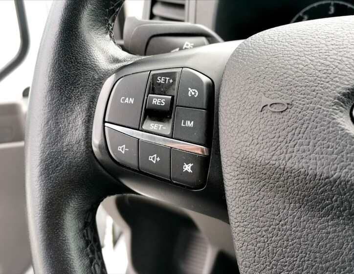 Ford Transit 11