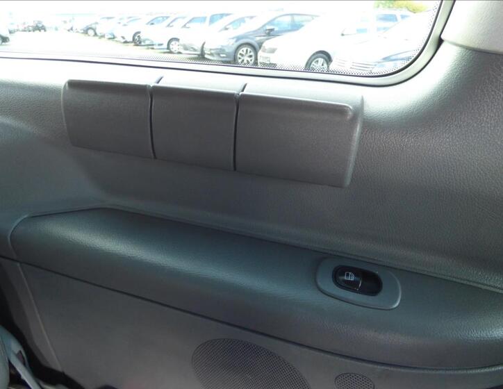 Mercedes-Benz Viano 28