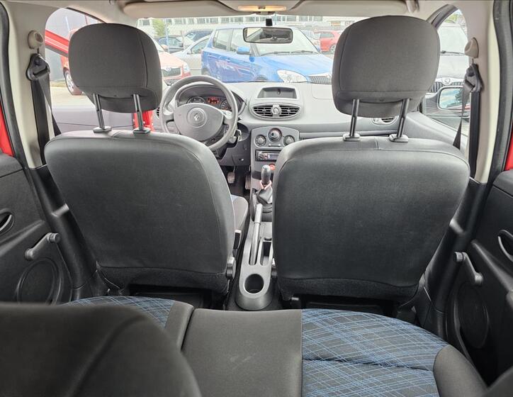 Renault Clio 22