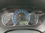 Toyota Yaris 21