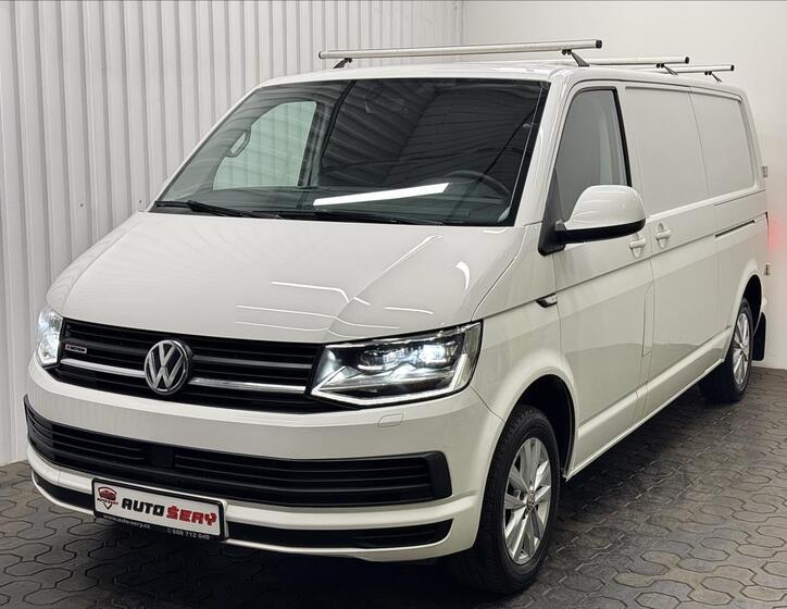 Volkswagen Transporter 1
