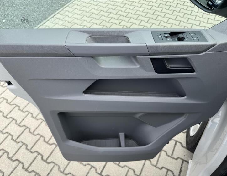 Volkswagen Transporter 17