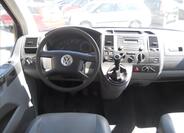 Volkswagen Transporter 13
