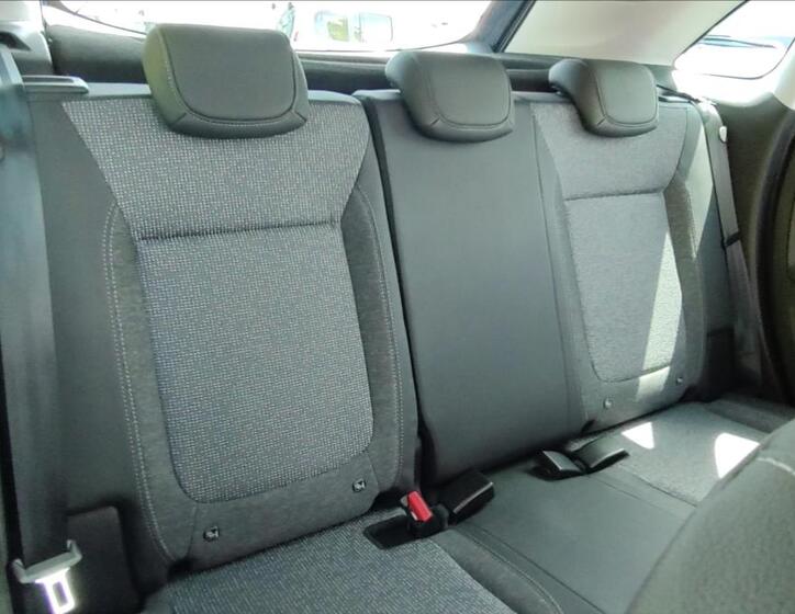 Opel Crossland 5