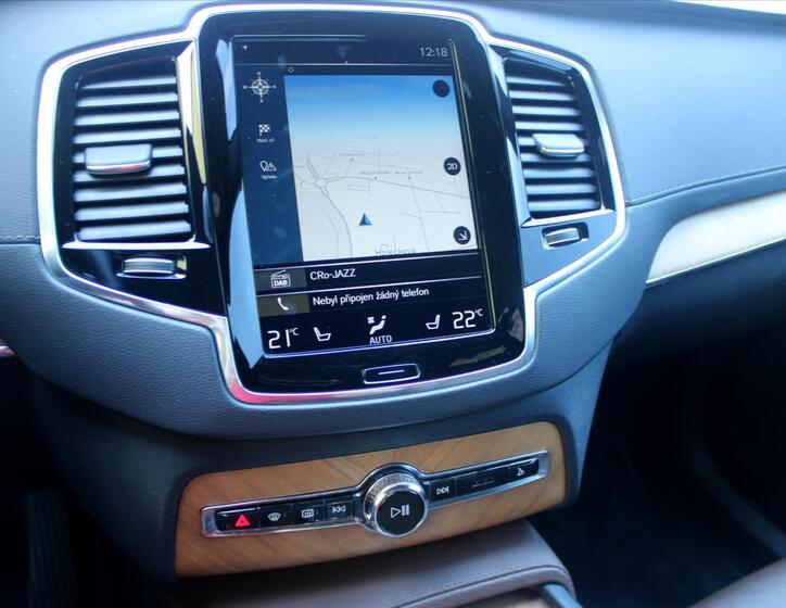 Volvo XC90 15