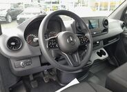 Mercedes-Benz Sprinter 9