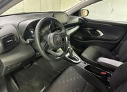 Toyota Yaris 9