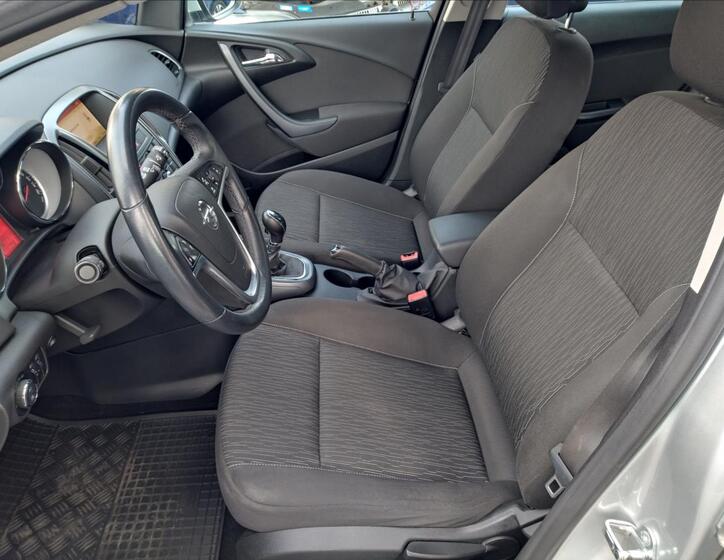 Opel Astra 11