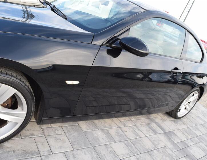 BMW Řada 3 8