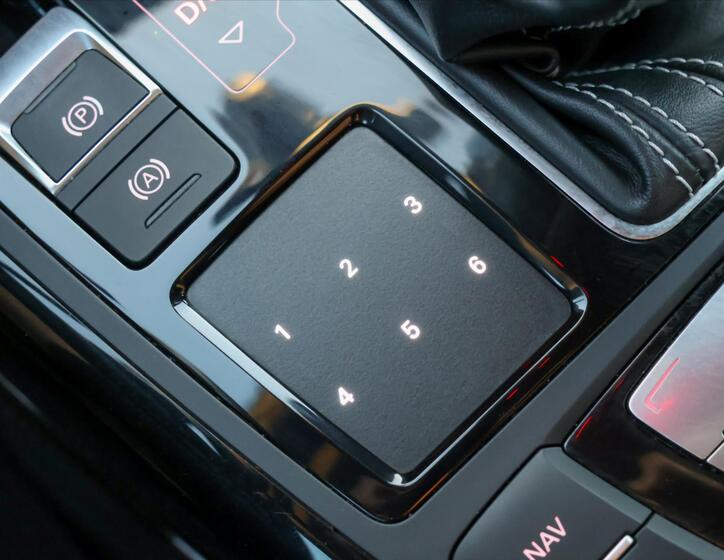 Audi A6 24