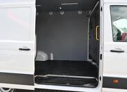 Volkswagen Crafter 28