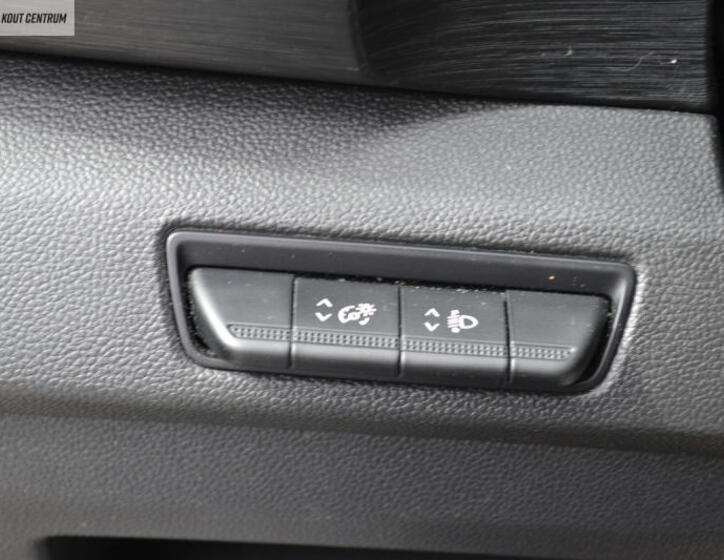 Renault Trafic 33