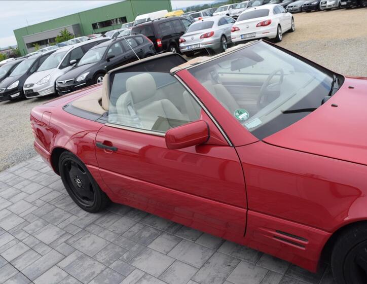 Mercedes-Benz SL 8