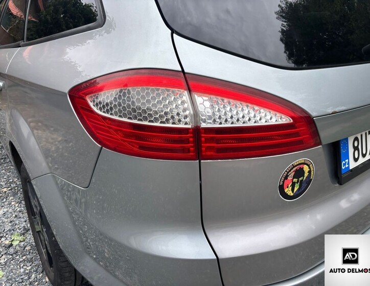 Ford Mondeo 32
