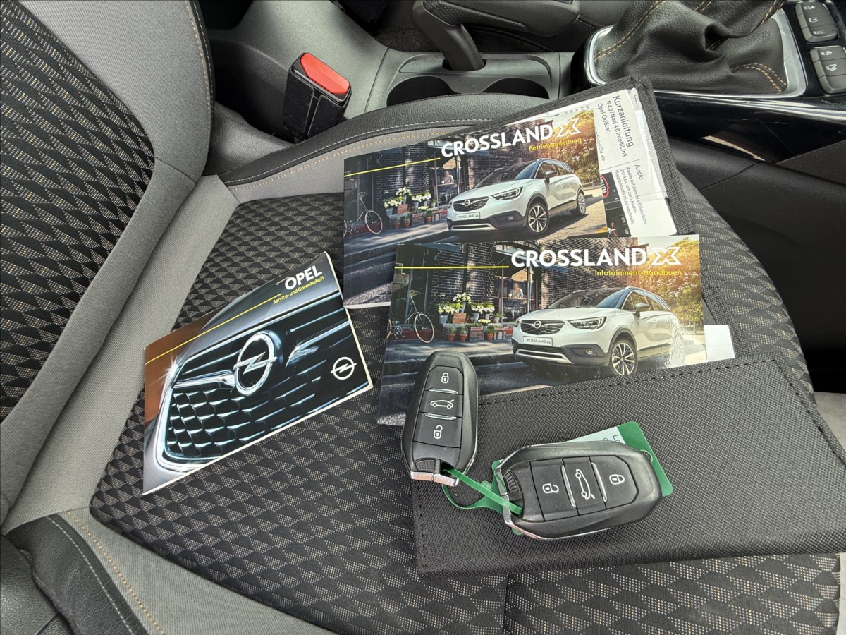 Opel Crossland X