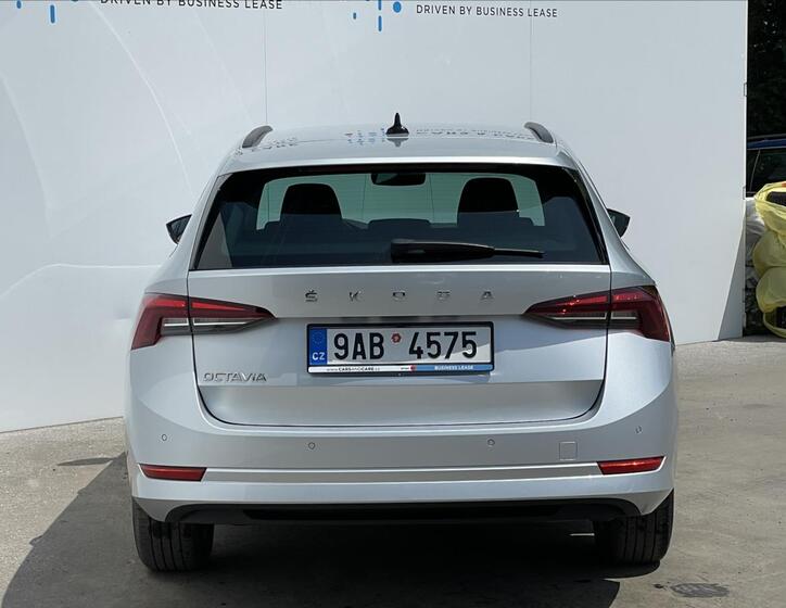 Škoda Octavia 23