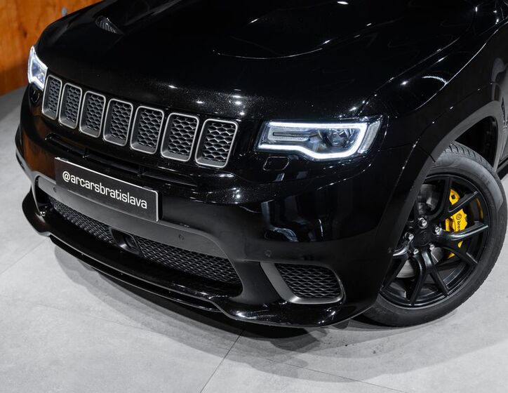 Jeep Grand Cherokee 6