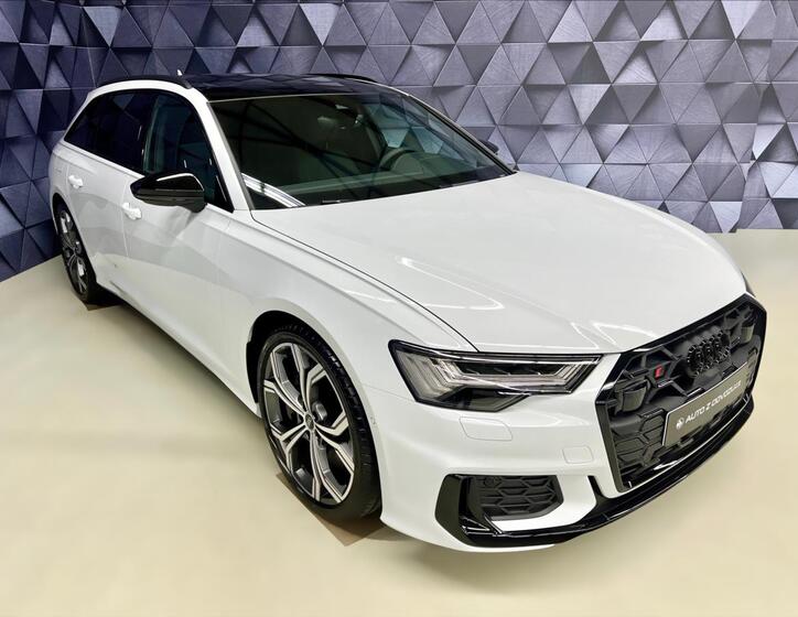 Audi S6 3