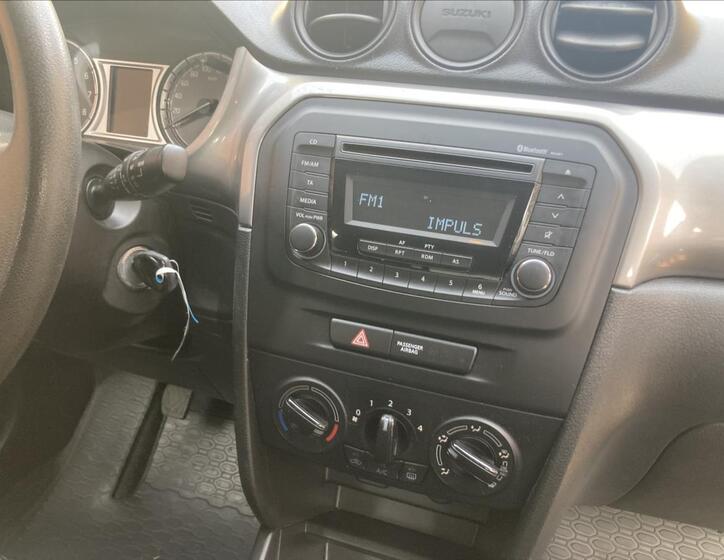 Suzuki Vitara 16