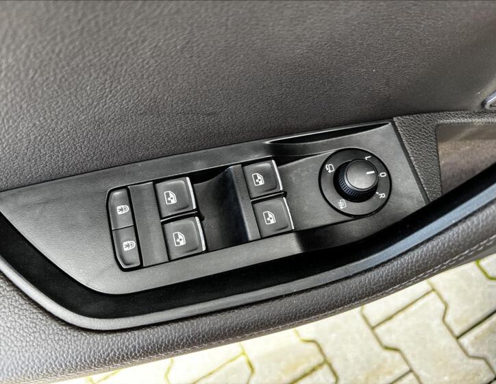 Škoda Superb 21