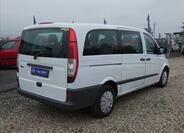 Mercedes-Benz Vito 4