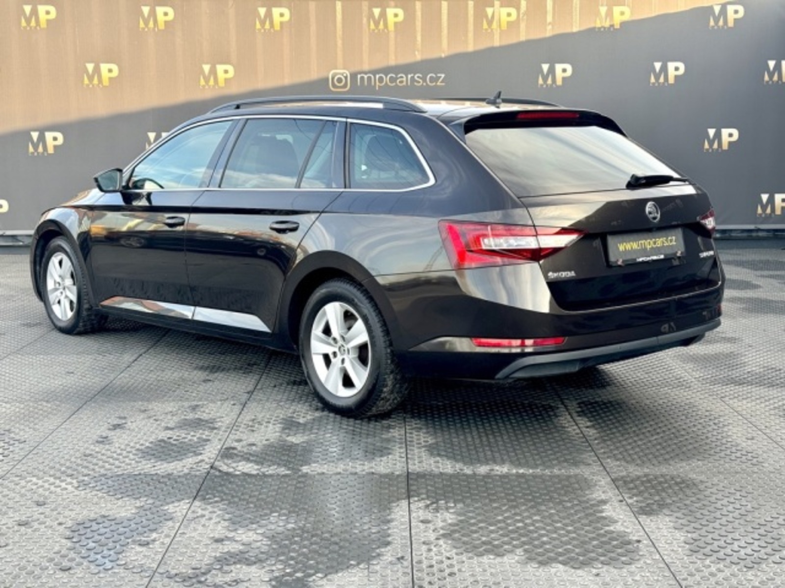 Škoda Superb 6