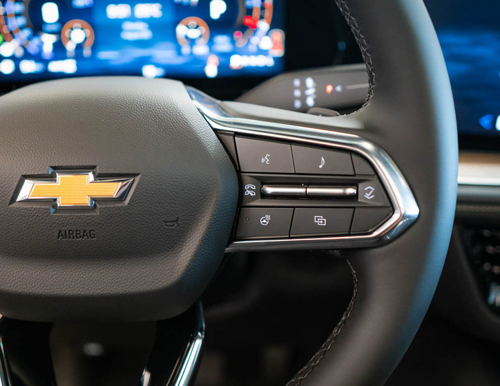 Chevrolet Suburban 24