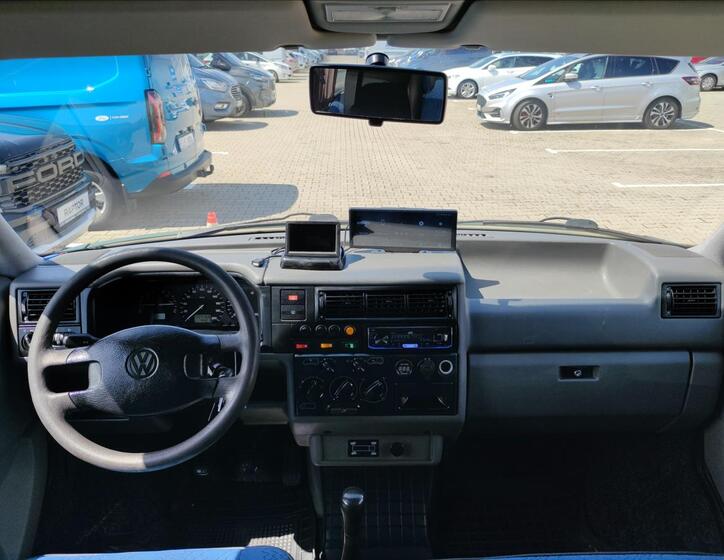 Volkswagen Transporter 23