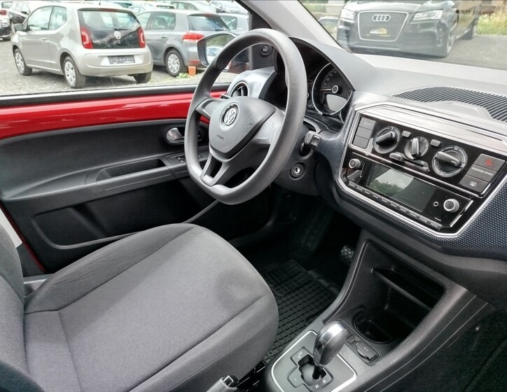 Volkswagen up! 30